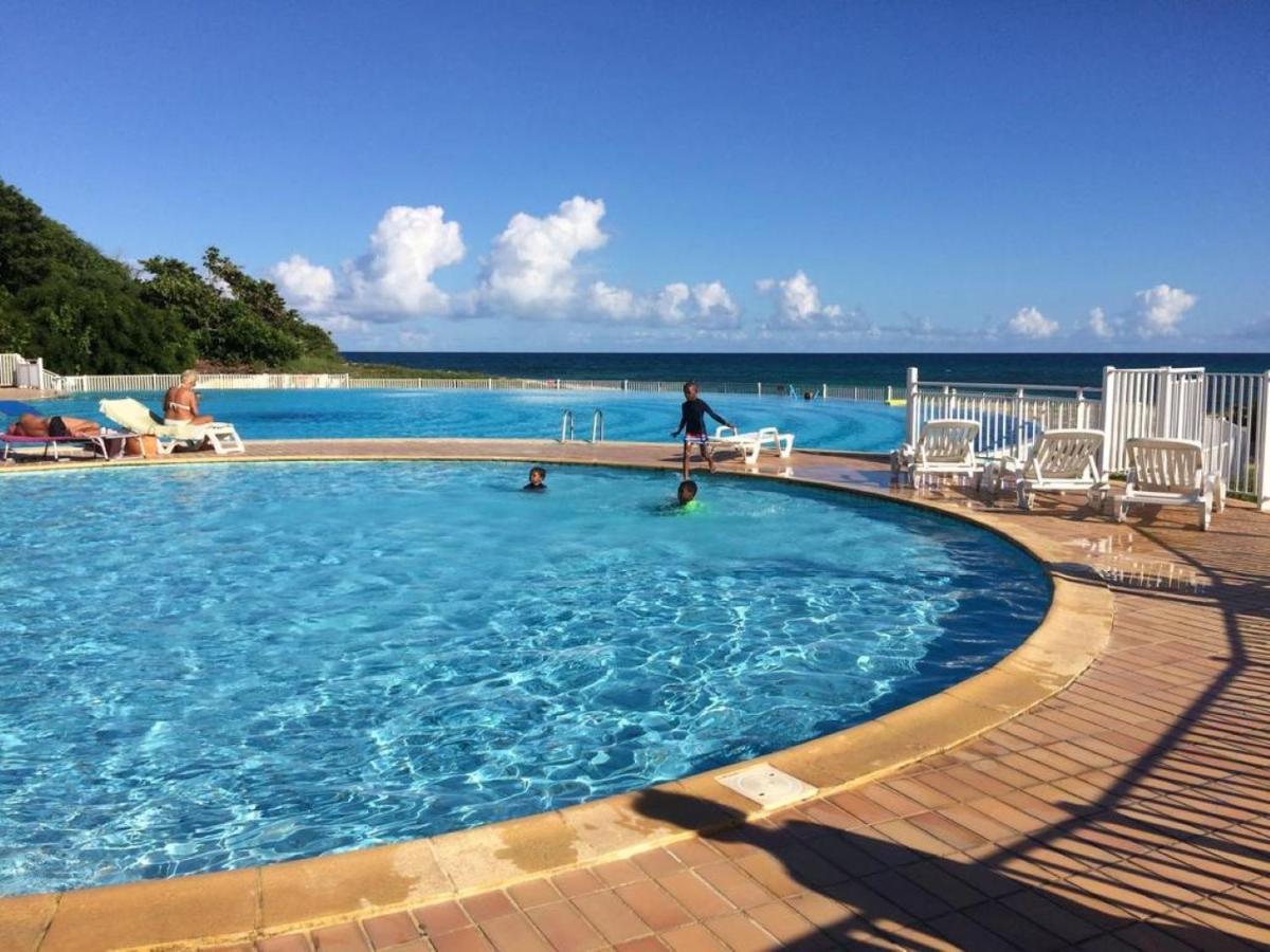 Studio Mojito Vue Mer,Piscine Avec Cuve Eau Et Acces Plage Et Piscine Anse Des Rochers Saint-Francois  Kültér fotó